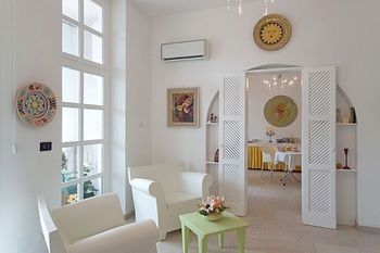 La Della Castellana Hotel 3*